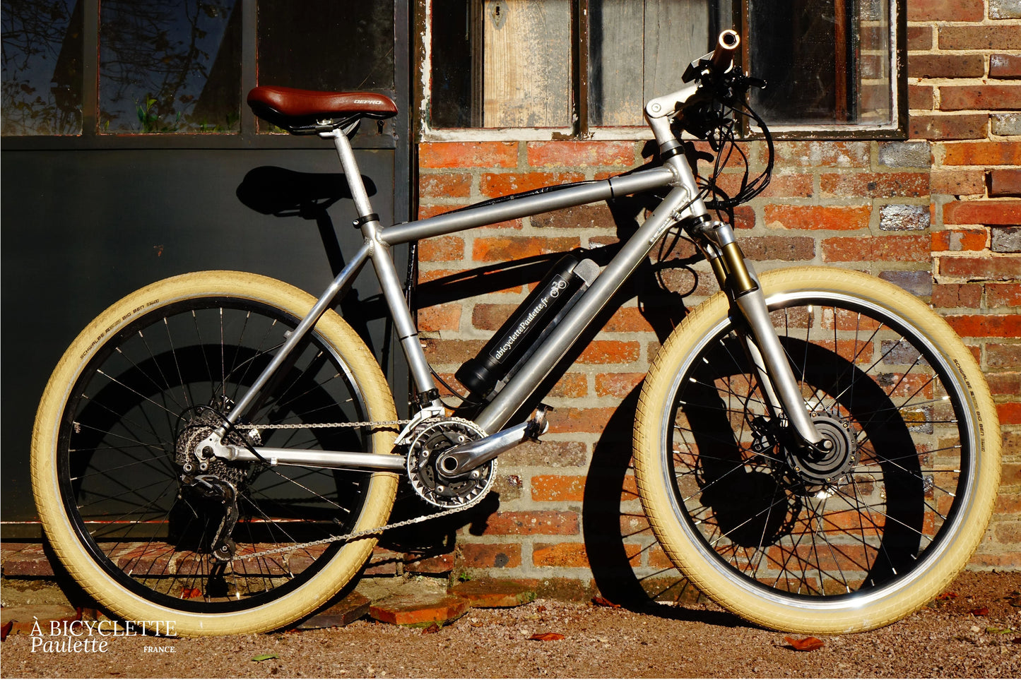 KIT VÉLO ÉLECTRIQUE 250 W - URBAIN AVANT